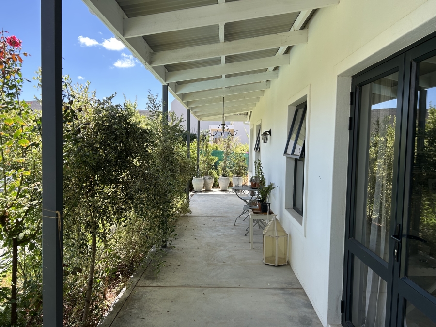 4 Bedroom Property for Sale in Mcgregor Western Cape